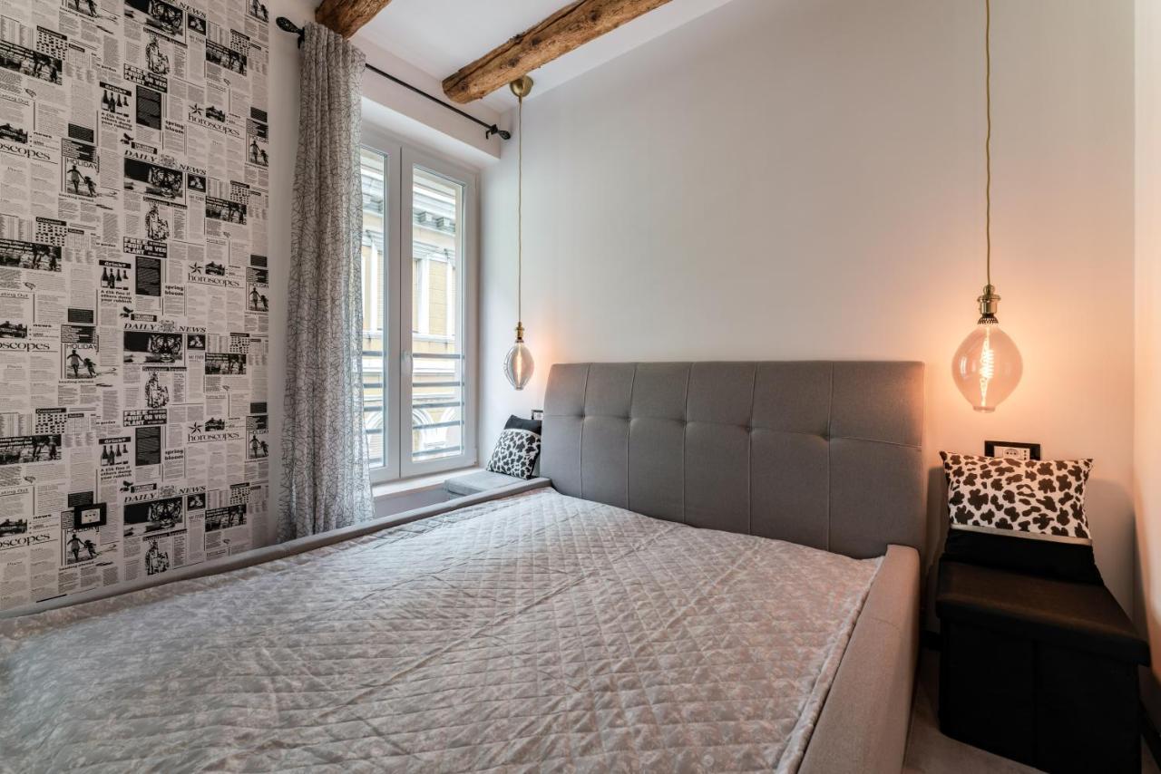 Black & White Apartments Rijeka Luaran gambar