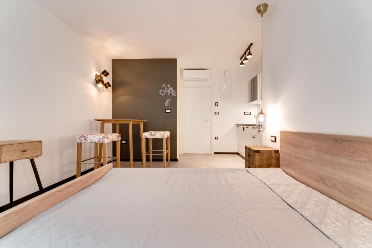 Black & White Apartments Rijeka Luaran gambar